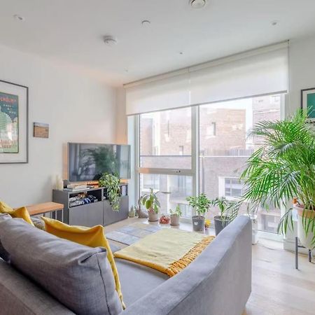 Superb 1 Bedroom Apartment 3Mins From Tube Station Λονδίνο Εξωτερικό φωτογραφία